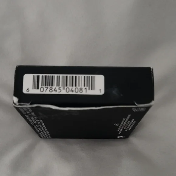 NARS Blush Powder – Shade Behave - Picture 7 of 7